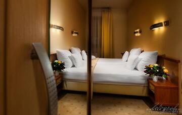 Фото номера Одноместный номер Отель Hotel Victor Pruszków DeSilva г. Прушков 11